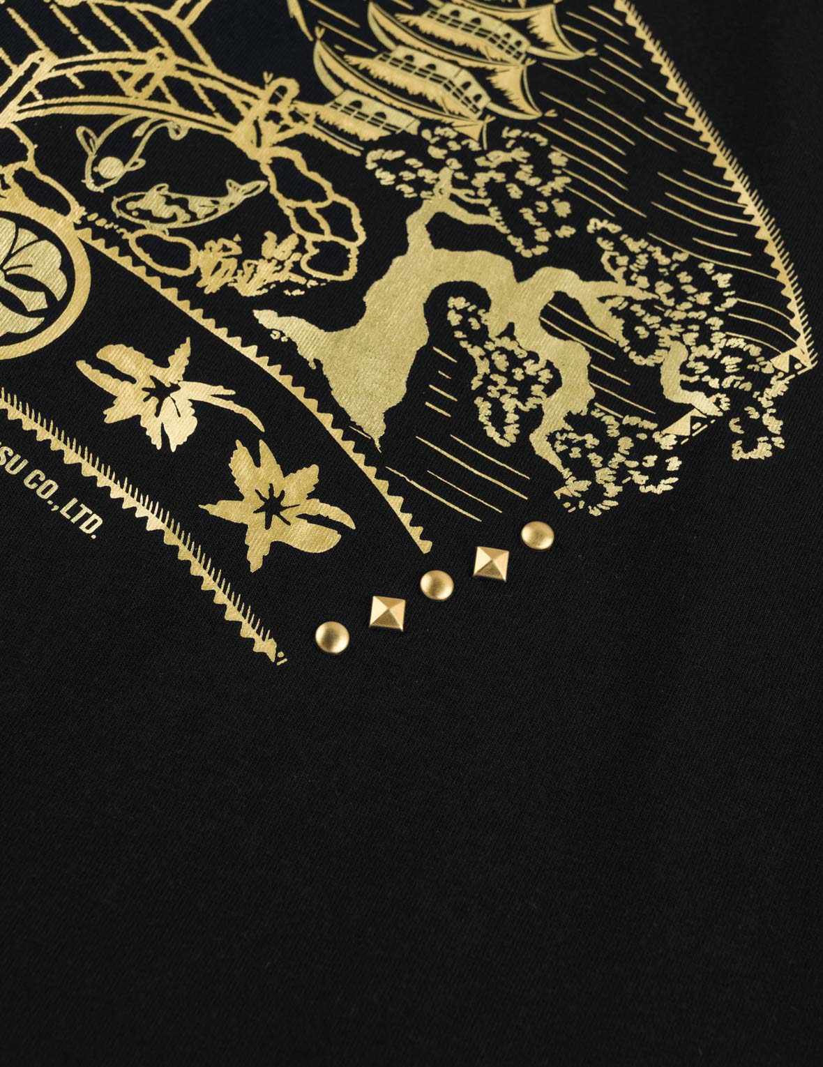 ゴールドプリント スタッズ Tシャツ