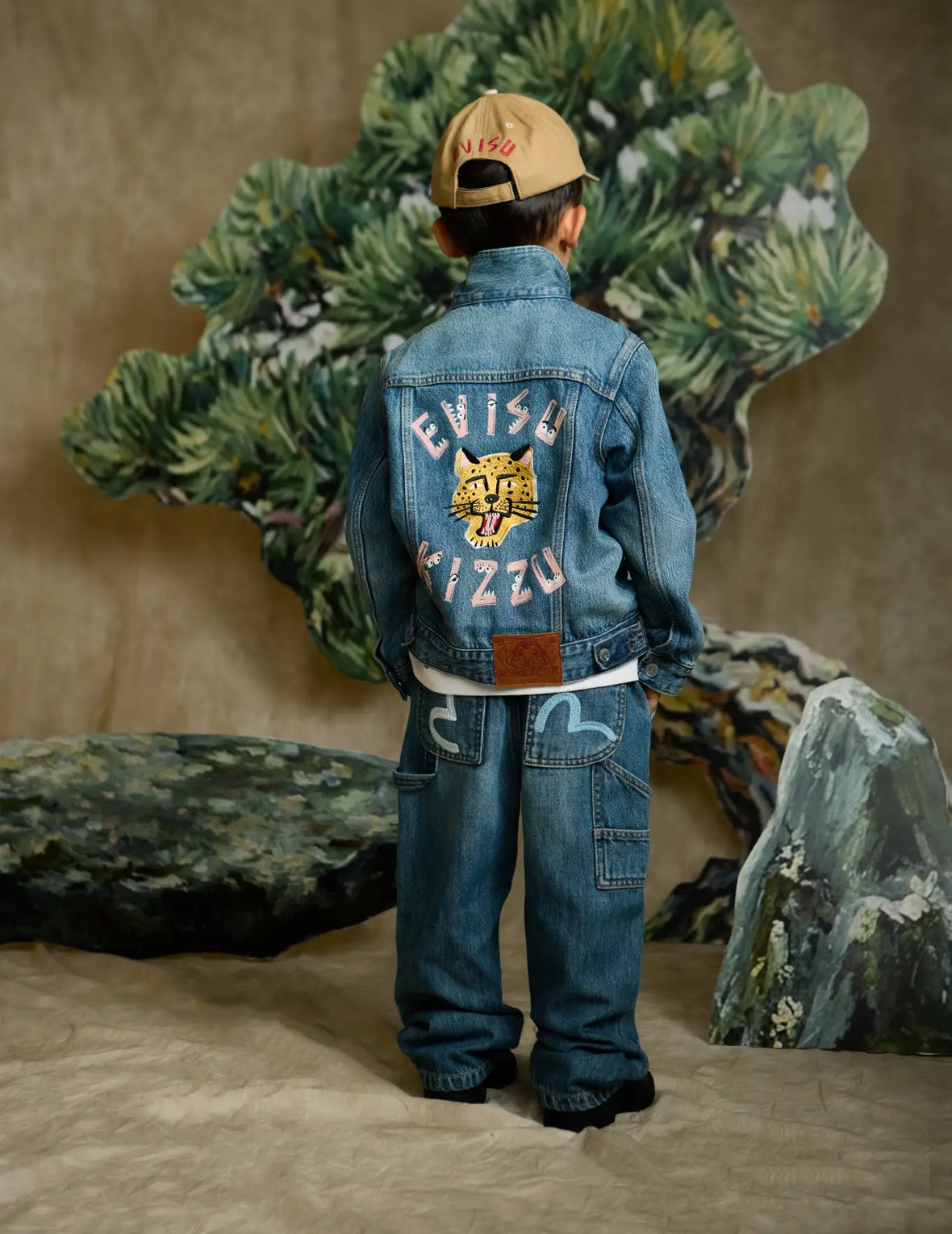 Leopard Head Embroidered Denim Jacket