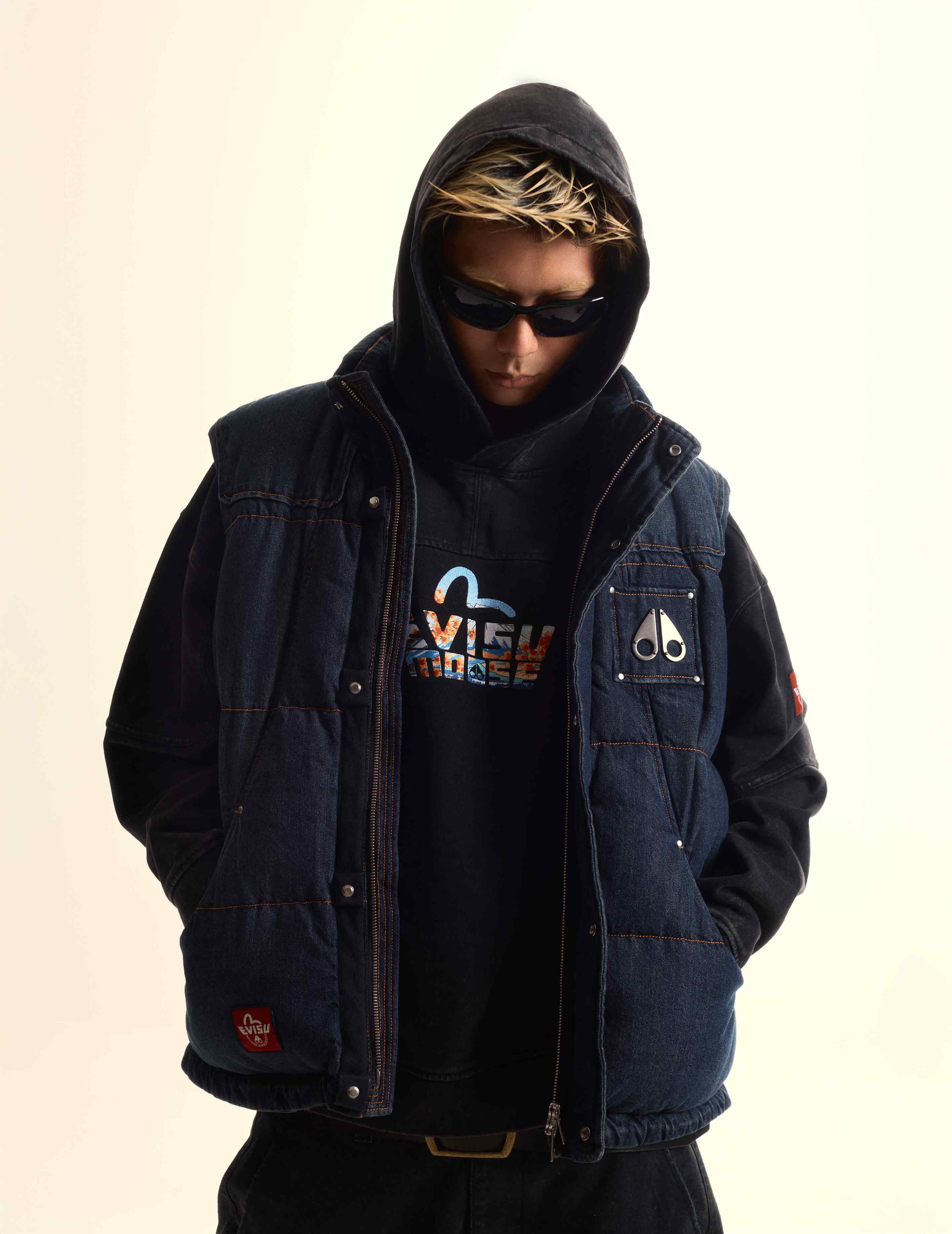 EVISU デニムダウンベスト❗️ EVISU X MOOSE KNUCKLES 浮世絵 デニムベストダウン