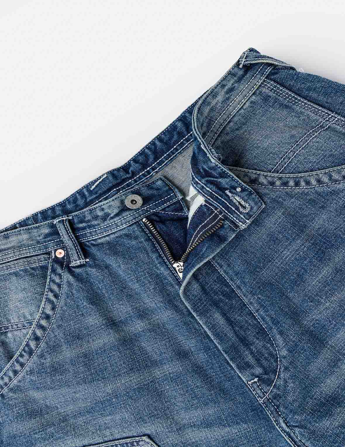 ヘビーウォッシュドスタッズ カーゴショーツ – EVISU
