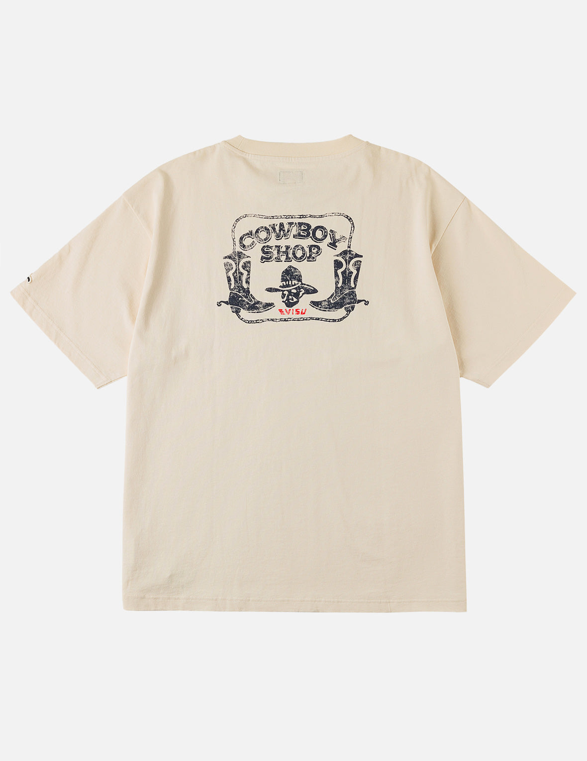 カウボーイブーツとハットスタンプTシャツ