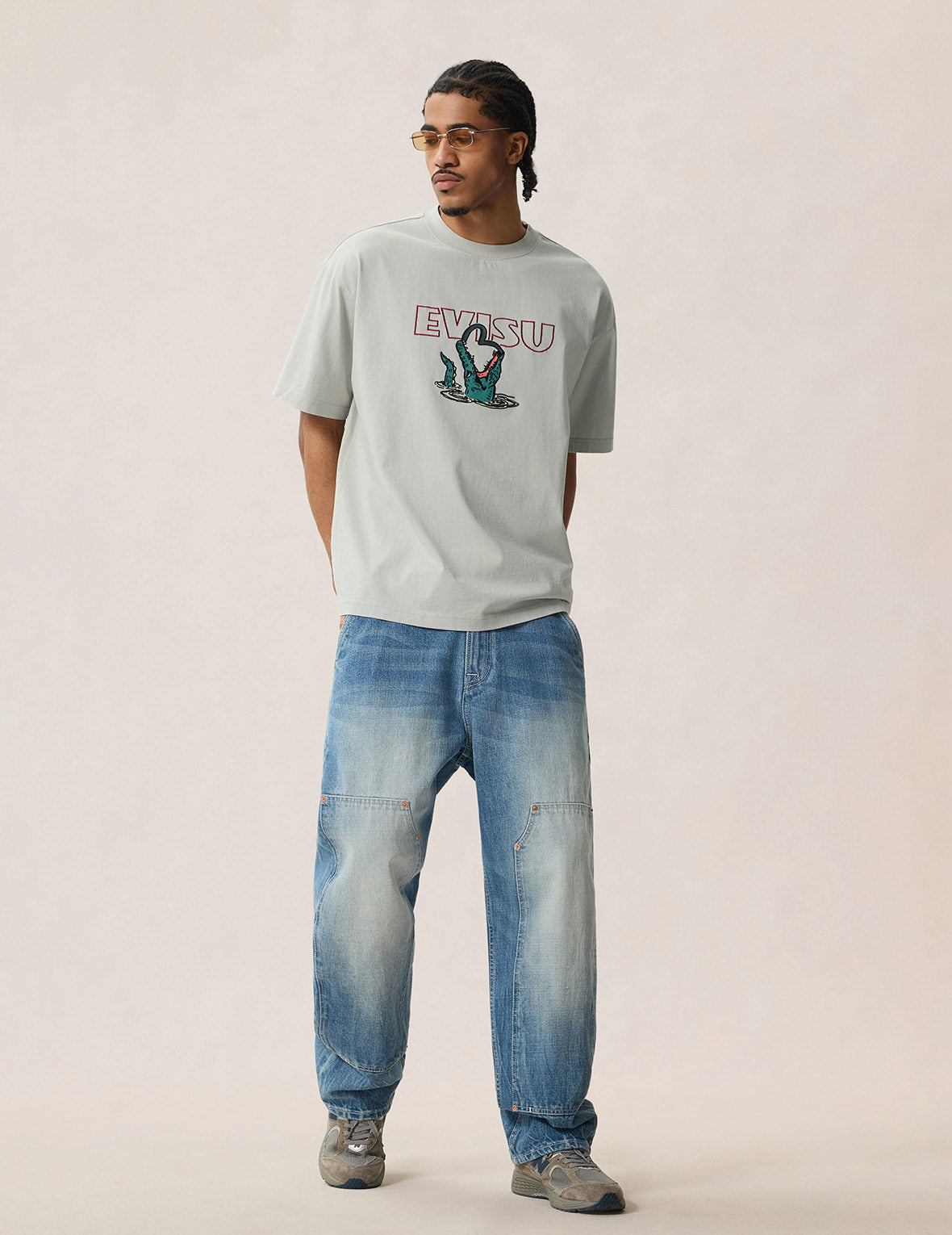 アリゲーターvsカモメアウトライン刺繍Tシャツ – EVISU