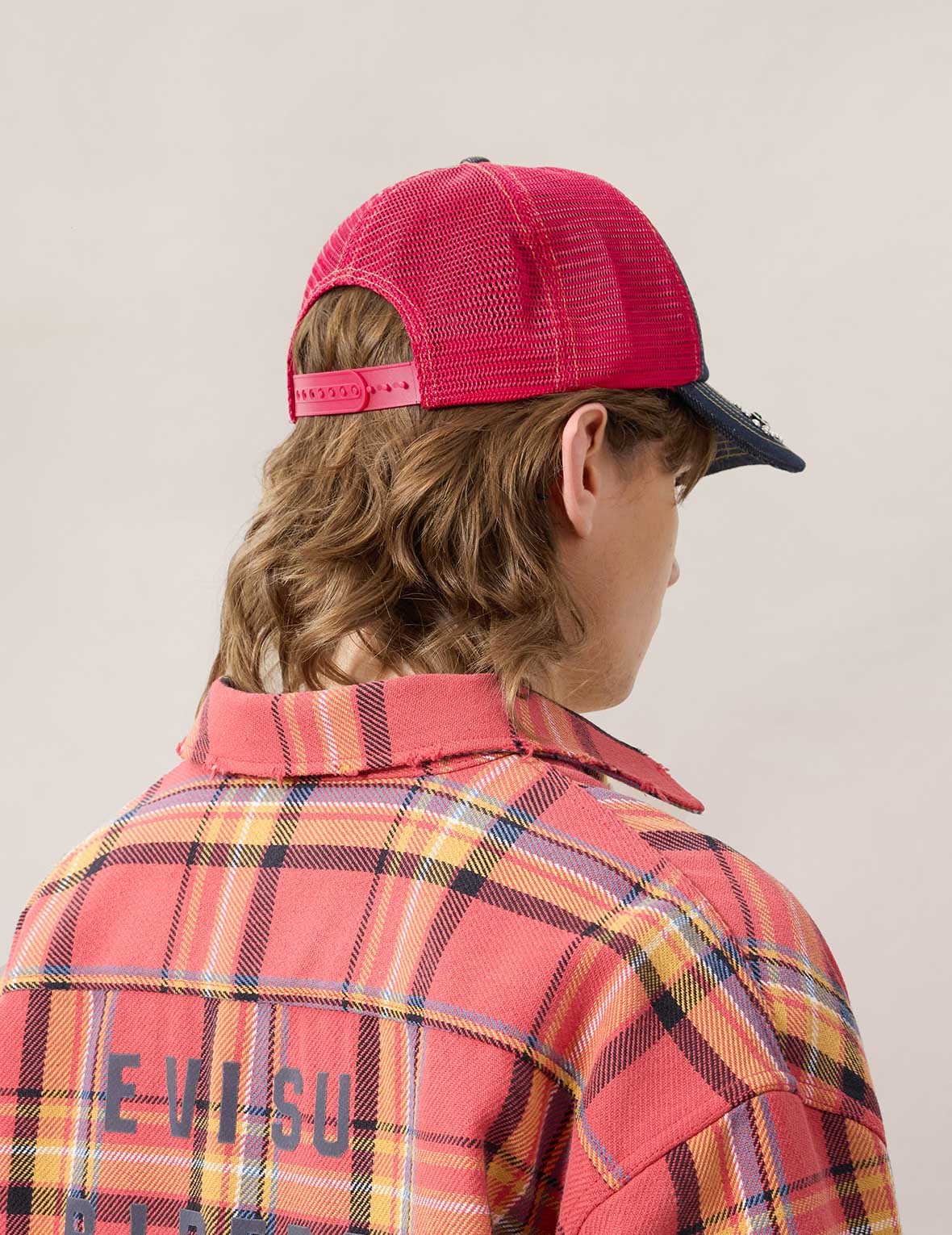 スタッズトラッカーキャップ – EVISU