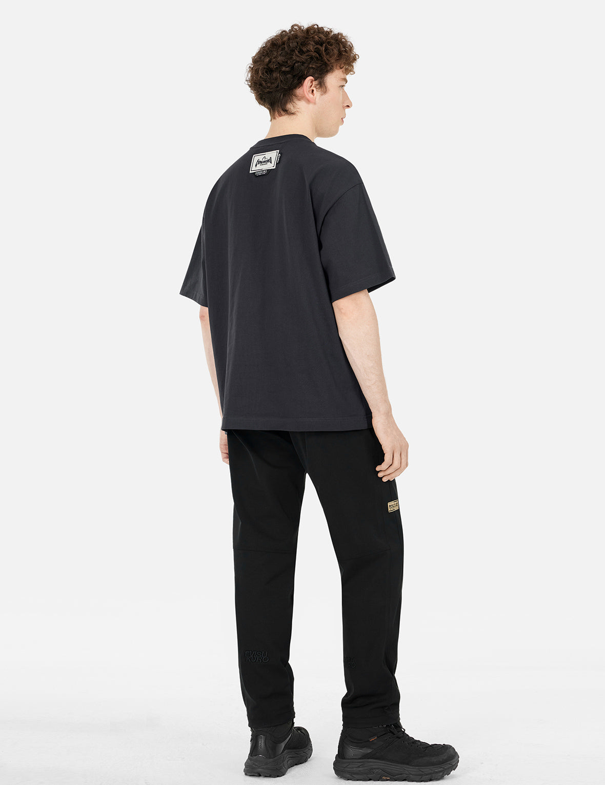 マルチラベルオーバーサイズTシャツ