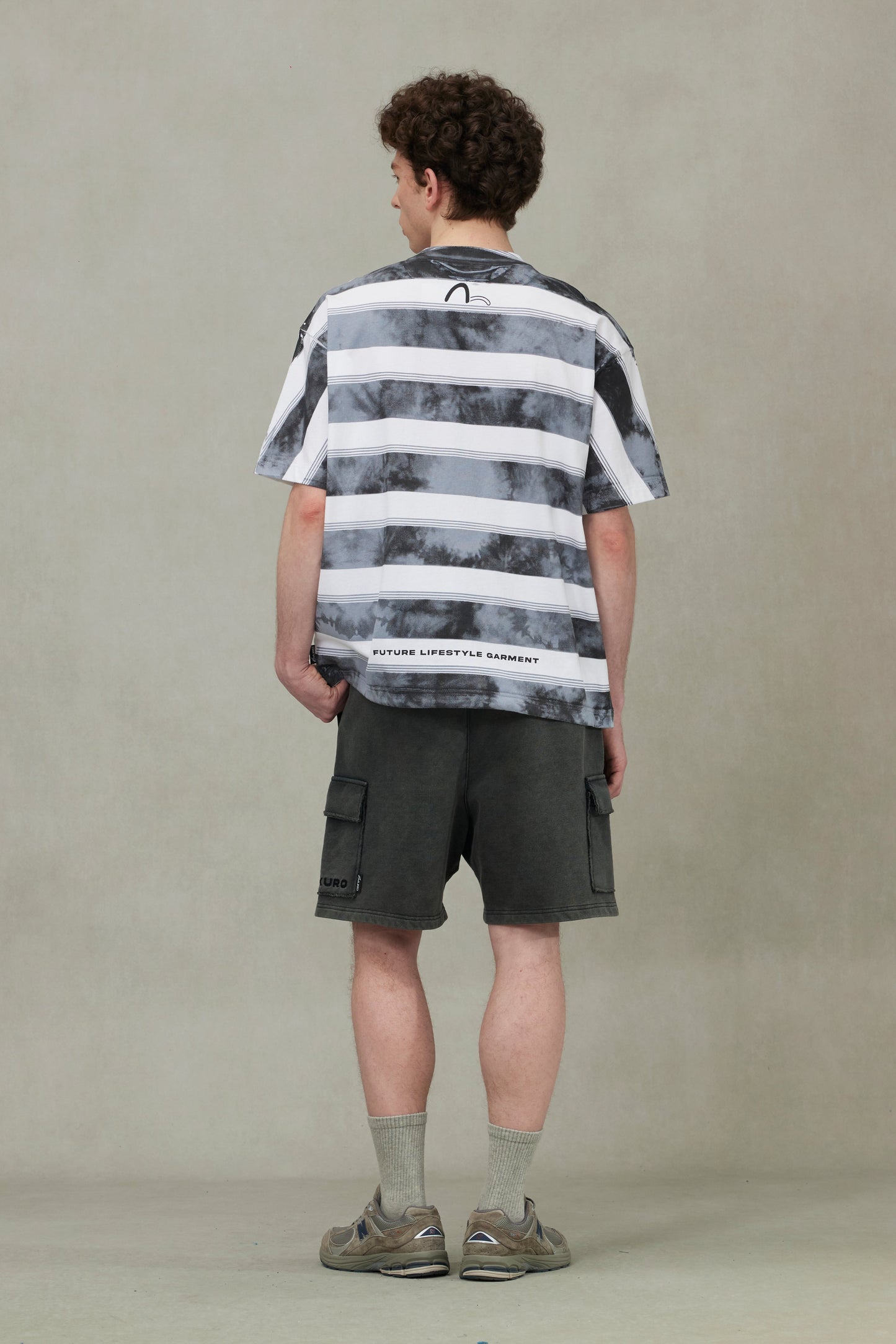 ウォッシュ タイダイ ストライプ ルーズ フィット Tシャツ