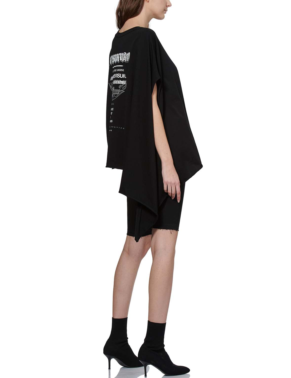 Slogan Print Asymmetric Sleeve T-shirt