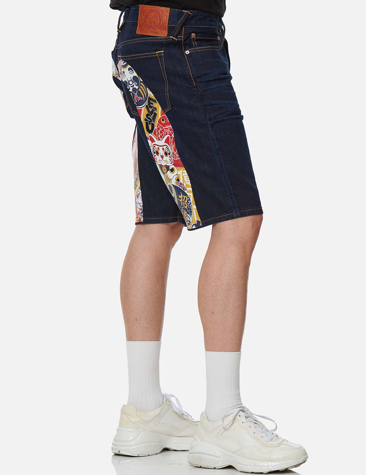 Lucky Charm-pattern Daicock Denim Shorts