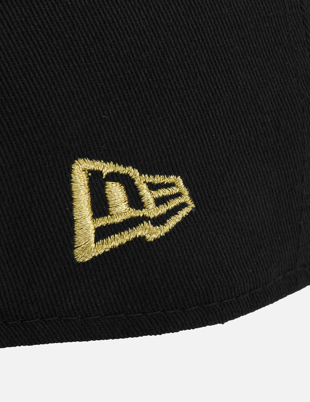 Evisu x New Era 2025 限定巳年ブロケードカモメ刺繍キャップ