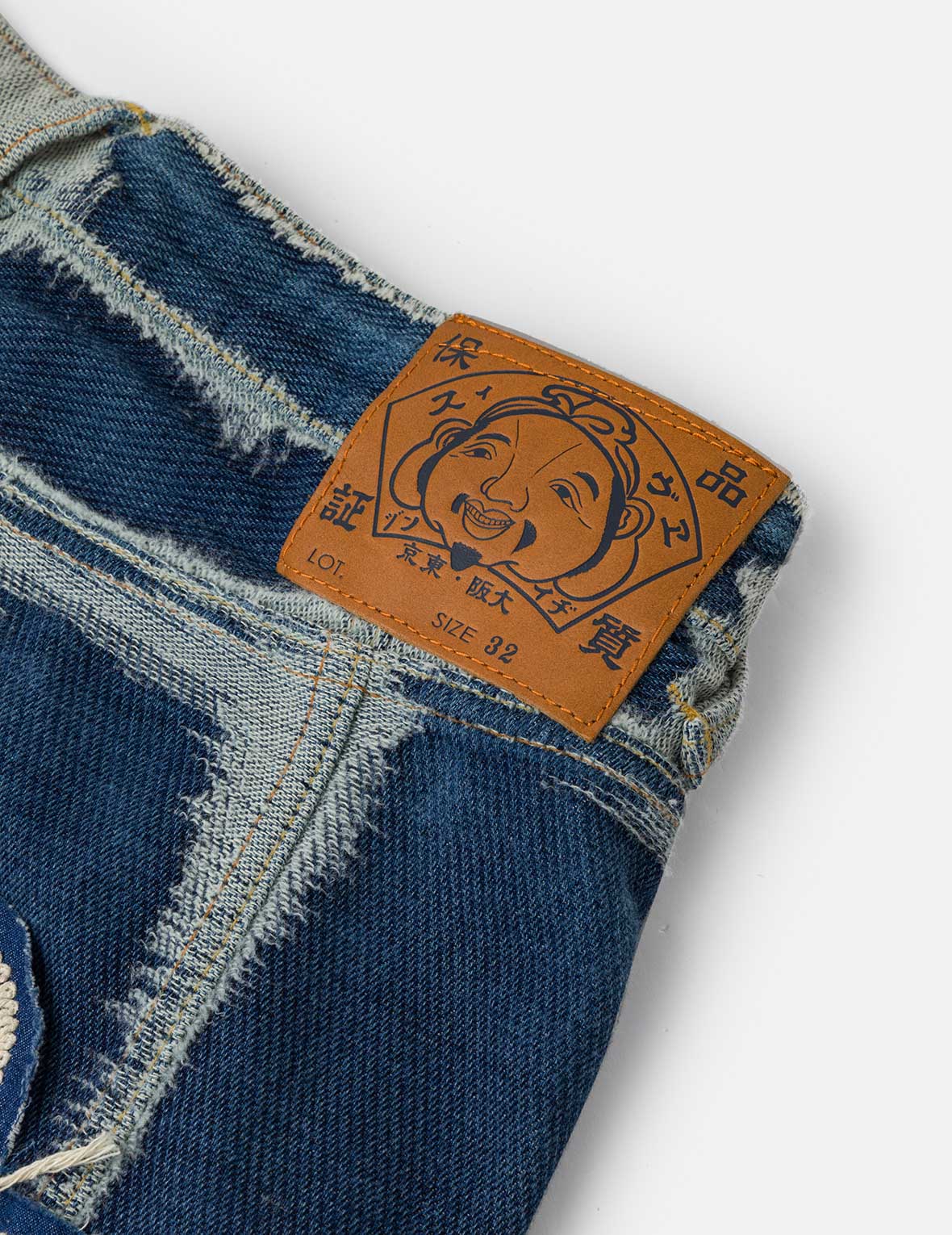 ダメージカモメ刺繍 ファッションフィット デニムジャケット