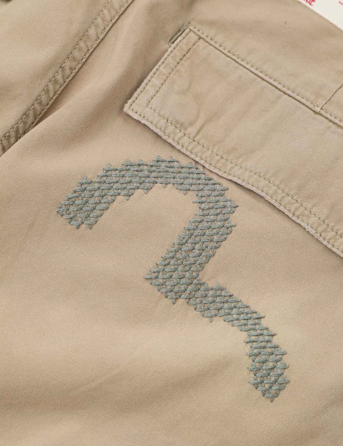 トーテムカモメ刺繍 ストレートフィット カーゴパンツ