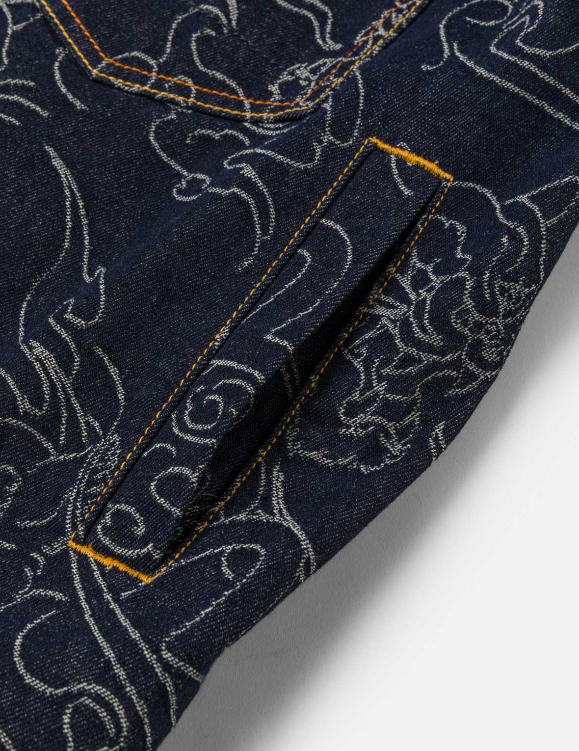 オールオーバーレオパードジャカード デニムジャケット