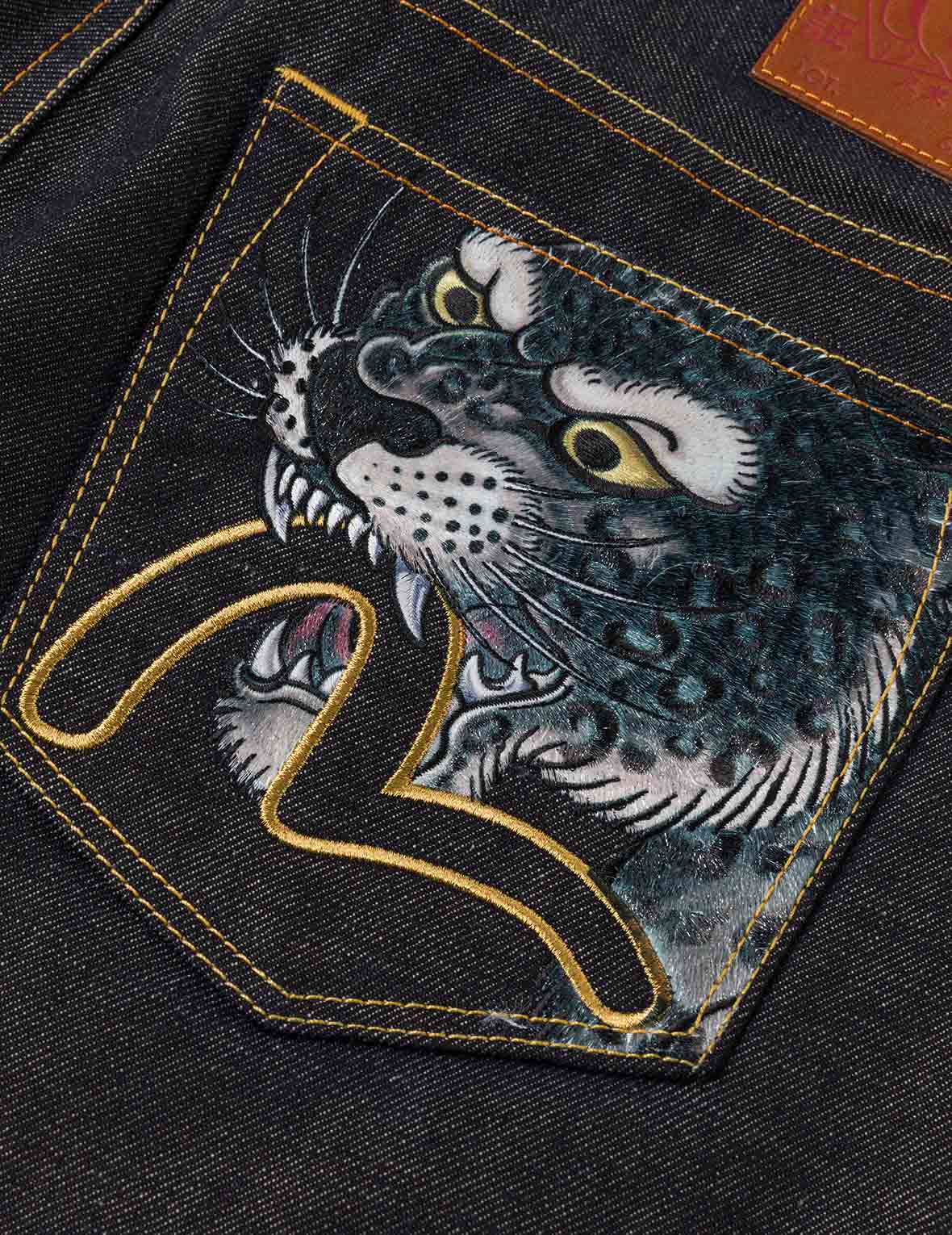 レオパードポケット刺繍 デニムショーツ – EVISU