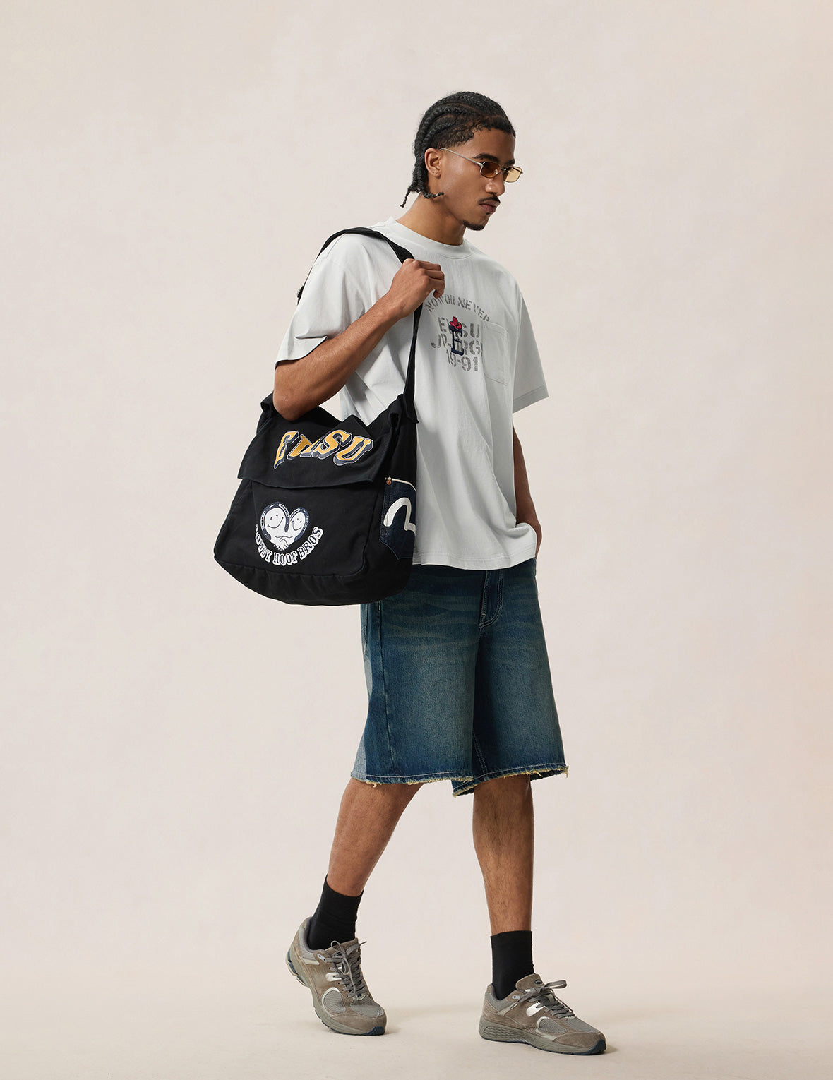 大黒デニムショーツ – EVISU