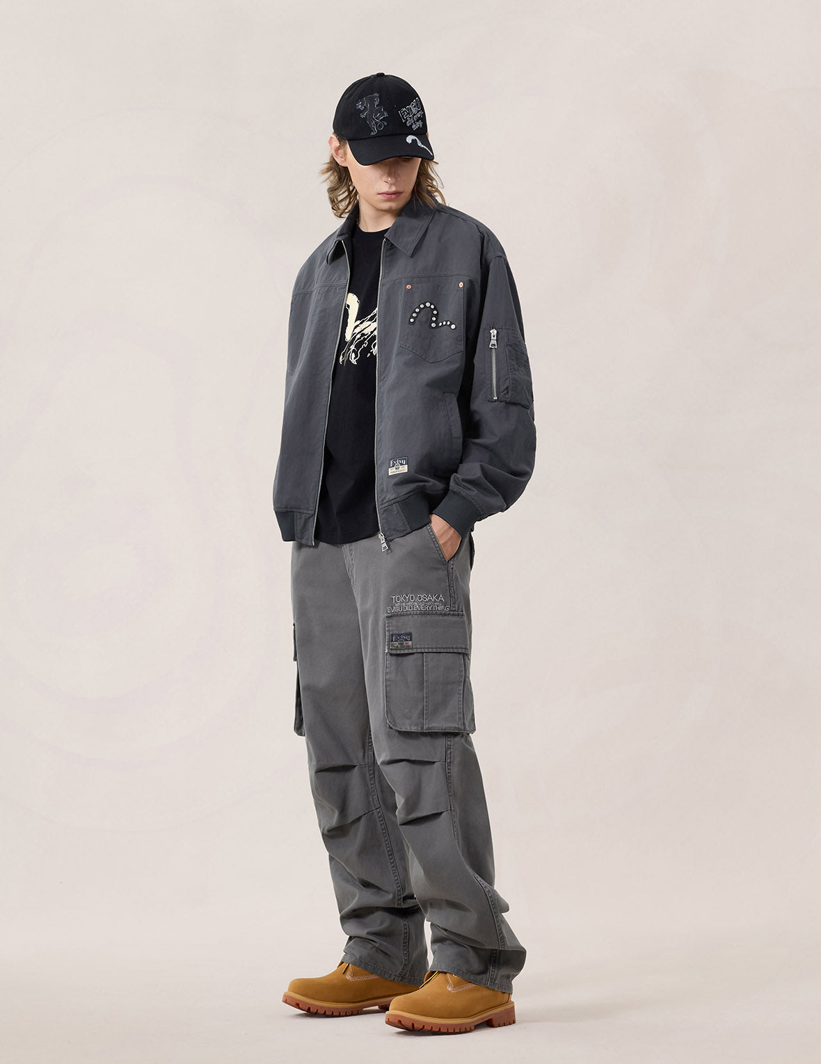 メタルスタッズ ボンバージャケット – EVISU