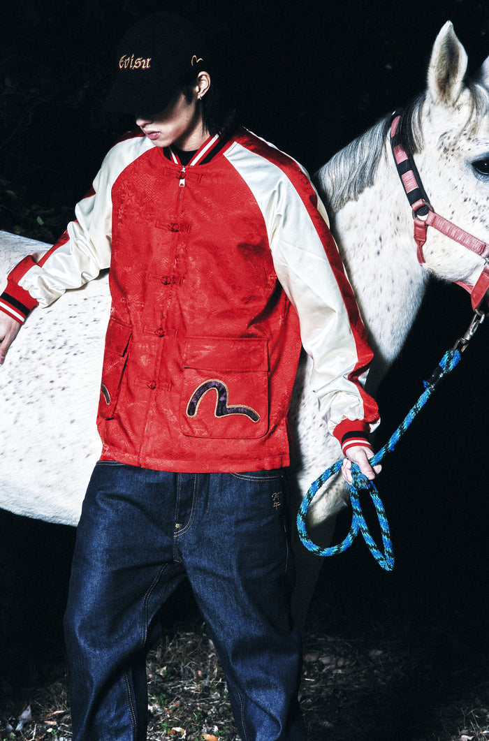 オールオーバージャカード パッド入りチャイナジャケット - レッド – EVISU