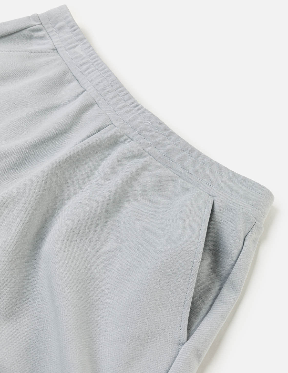 スプレーダイ大黒 スウェットショーツ – EVISU
