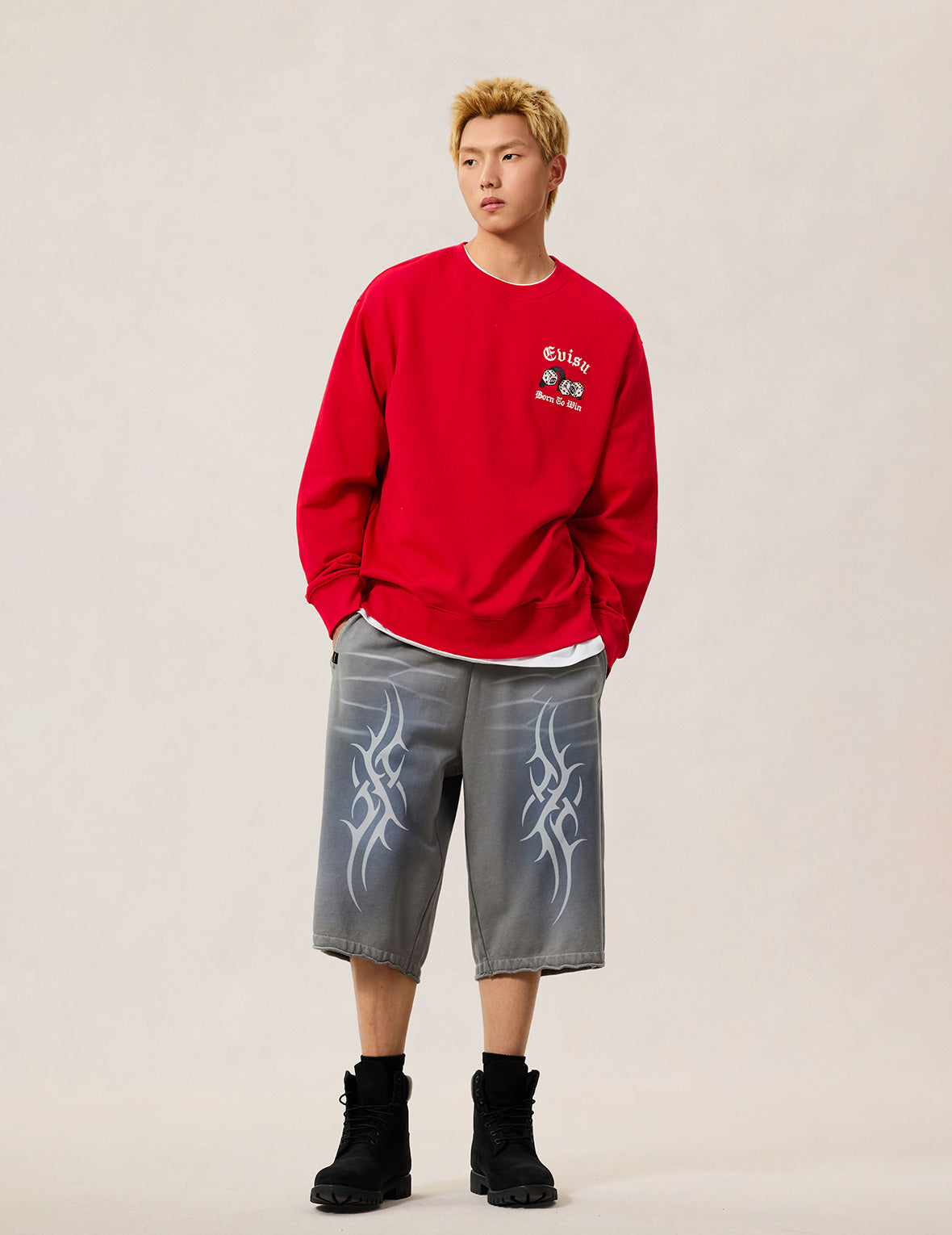 キラリEVISU　赤　トレーナー ポーカーラッキーダイス刺繍 スウェットシャツ - レッド – EVISU