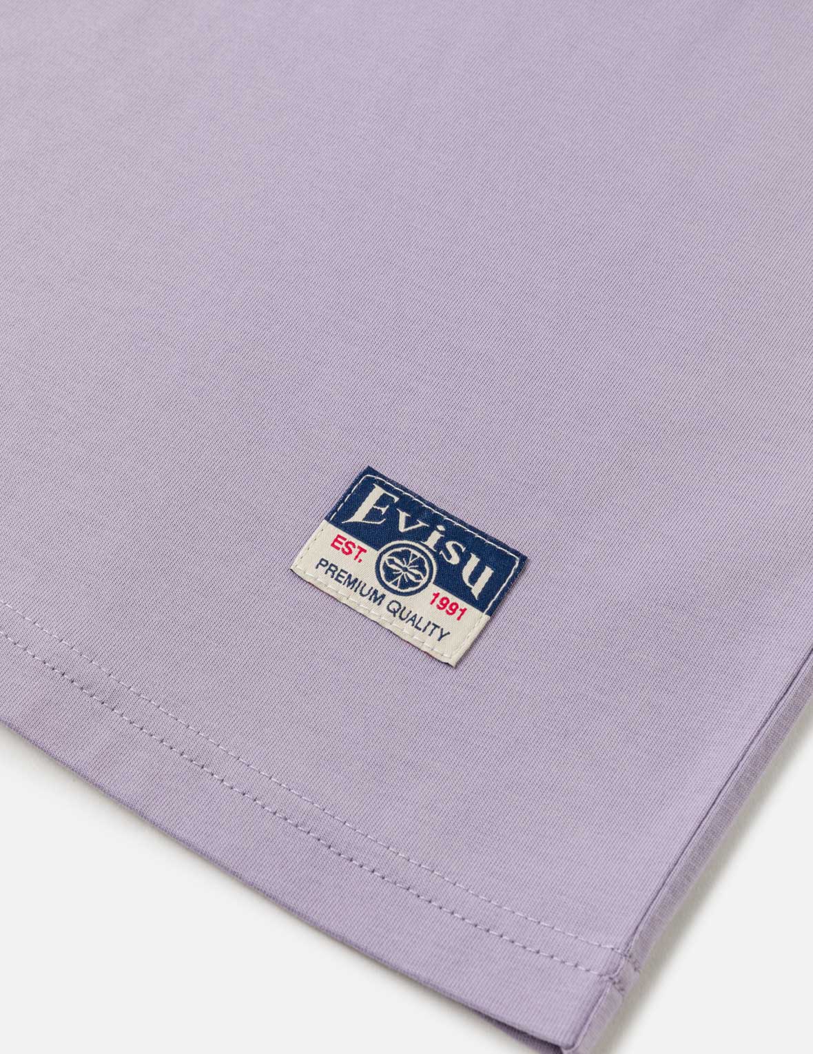天使とエアロゾルスプレーペイントプリントTシャツ