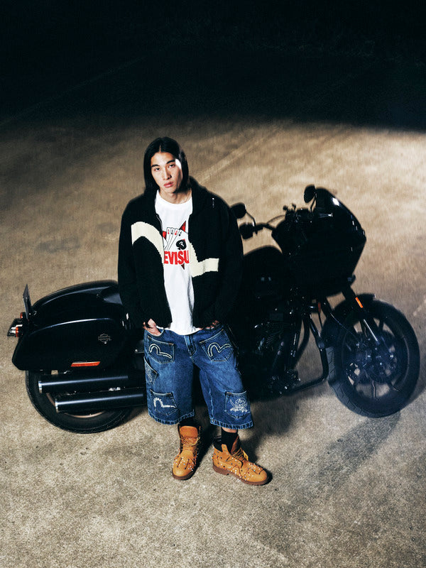 ポーカーエースとフロックドスター Tシャツ - ホワイト – EVISU