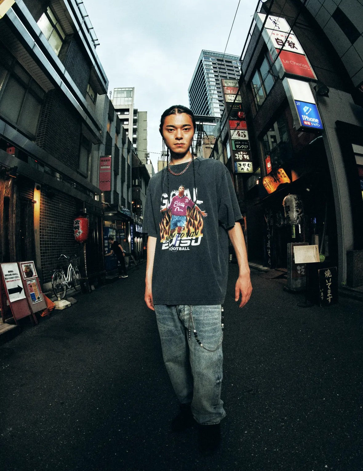 ボーン・トゥ・ウィン ウォッシュドTシャツ