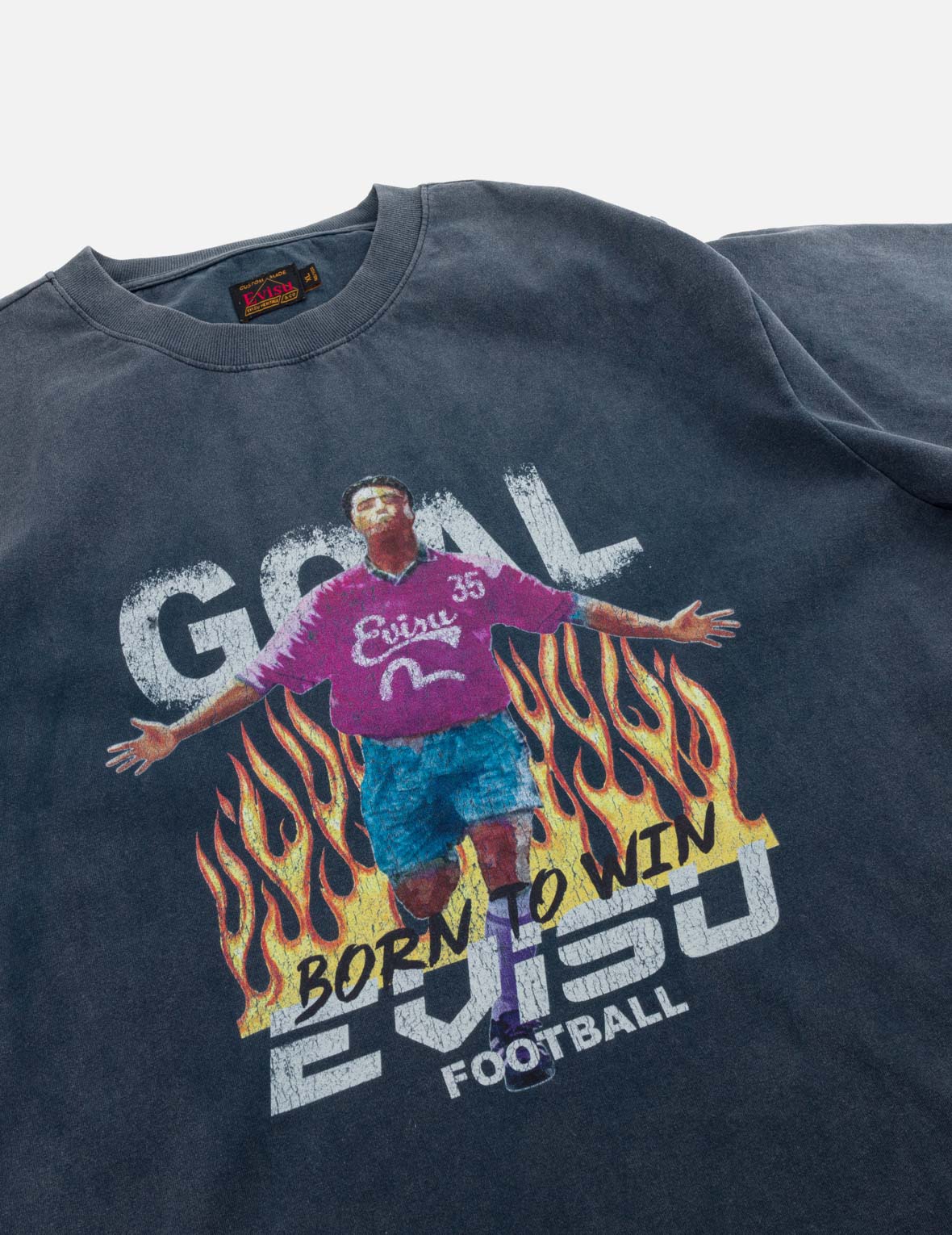 ボーン・トゥ・ウィン ウォッシュドTシャツ