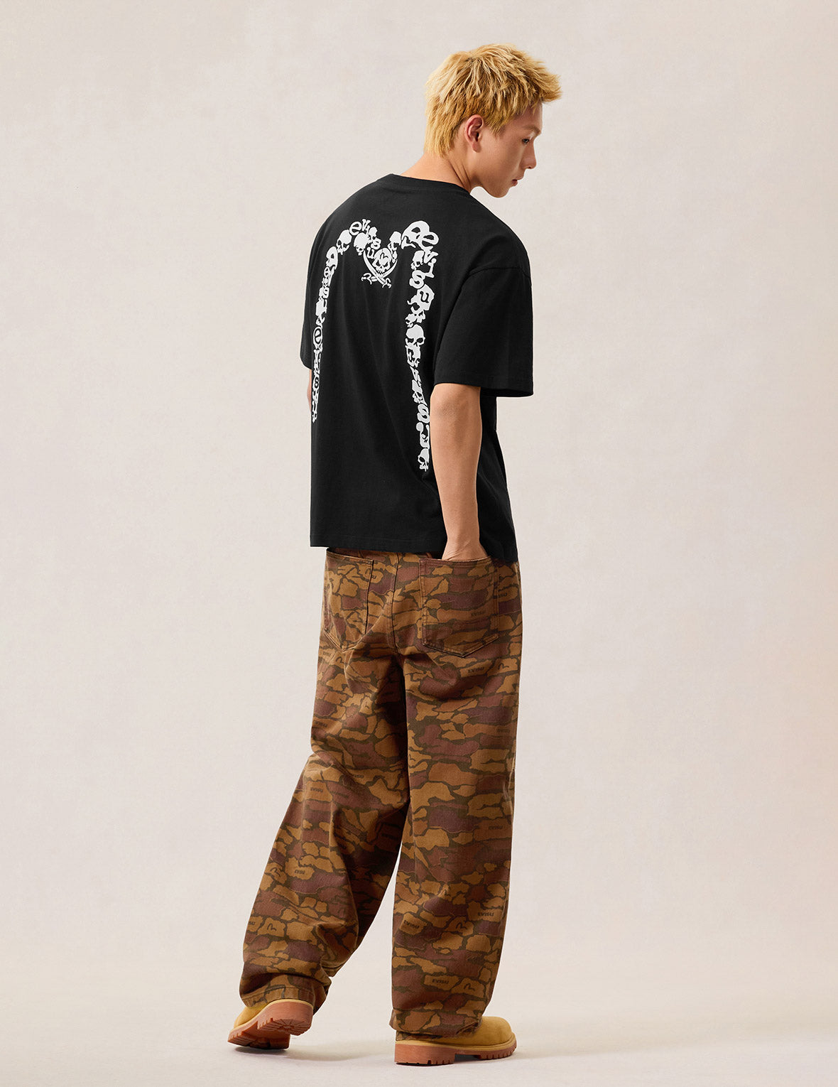 ディストレスドスカル大黒 Tシャツ – EVISU