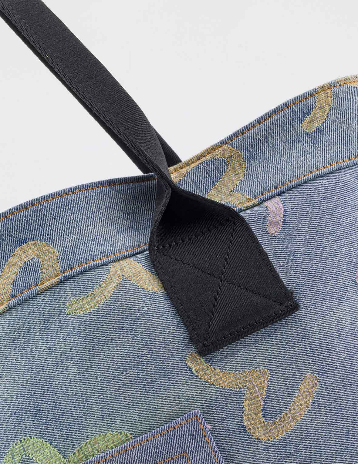 オールオーバーカモメ デニムトートバッグ – EVISU