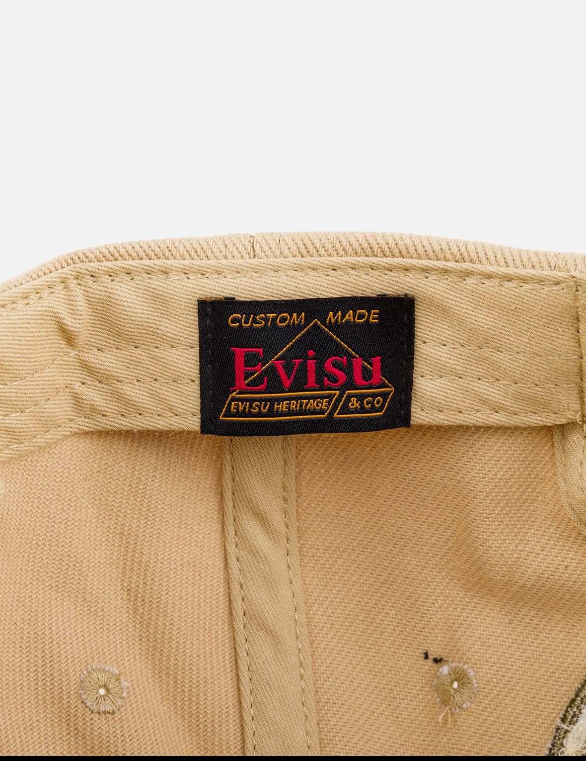 EVISUロゴ刺繍 キャップ - ブラック