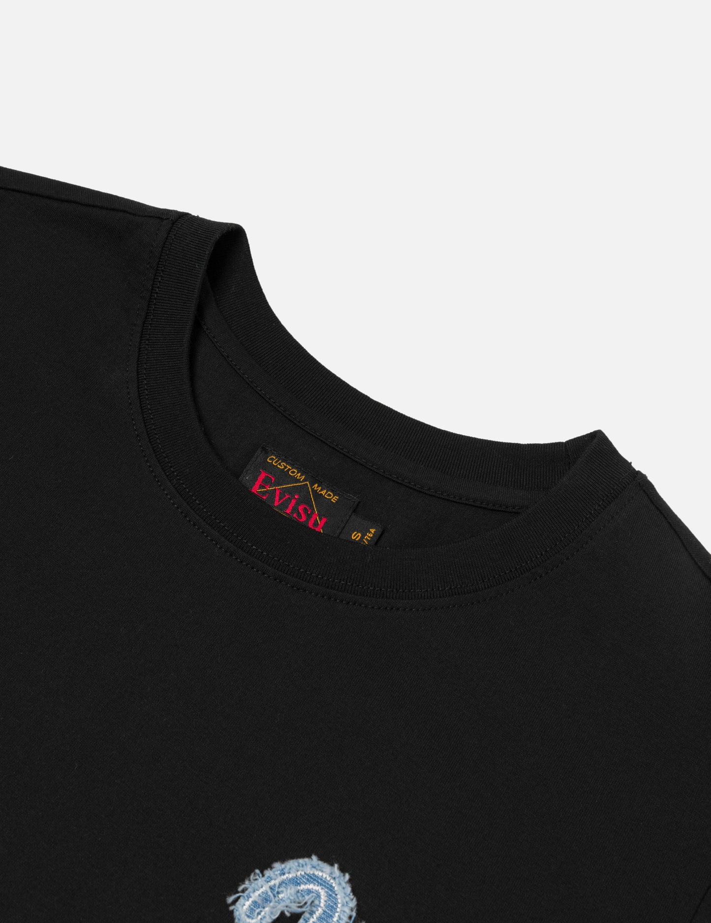 デコンストラクテッドデニムアップリケ刺繍 レギュラーフィット Tシャツ