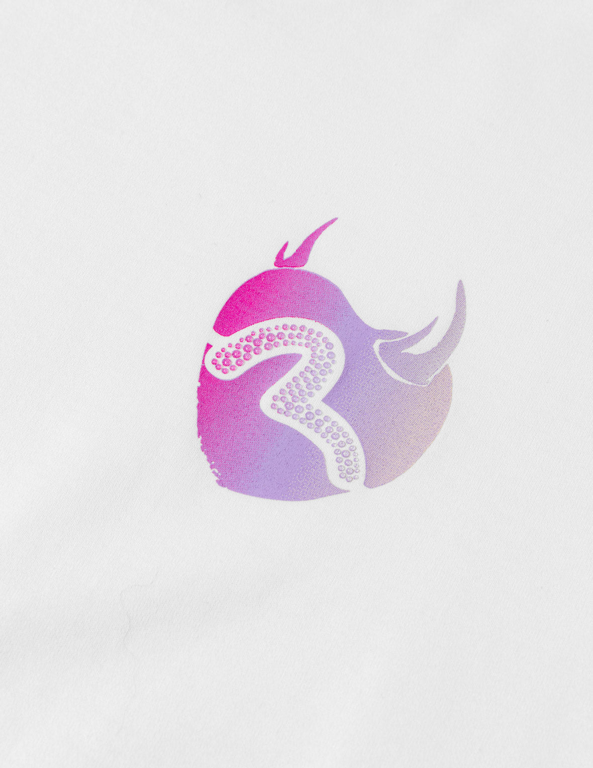 デビルハート型カモメエンボスTシャツ