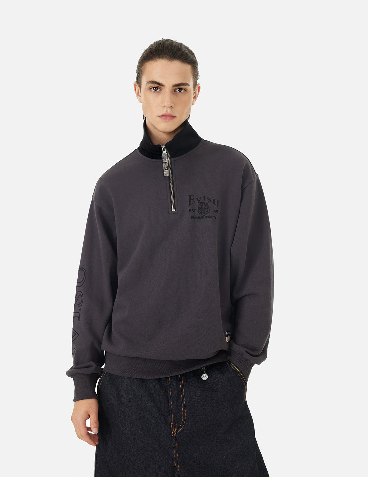 Logo Embroidery Relax Fit Half-Zip Sweatshirt