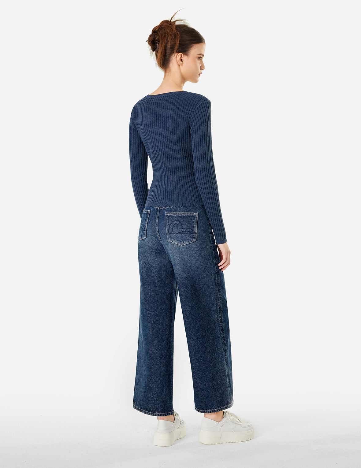 Butterfly and Seagull Embroidery Wide-leg Jeans